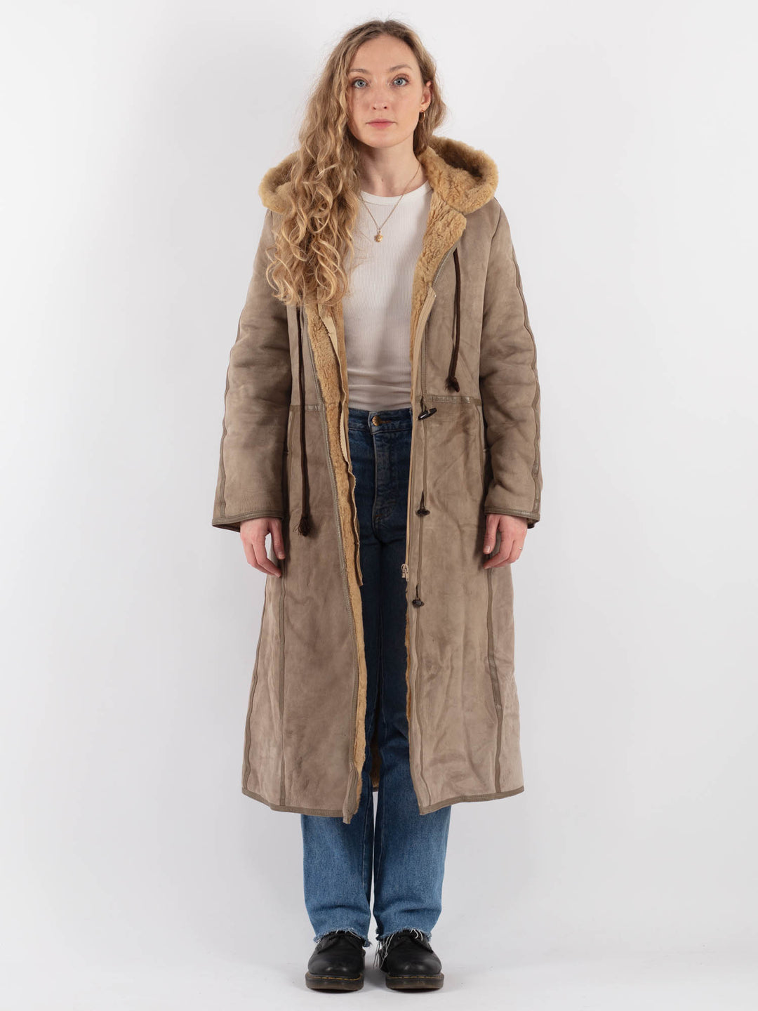 Vintage 80's Women Sheepskin Coat in BeigeV9322