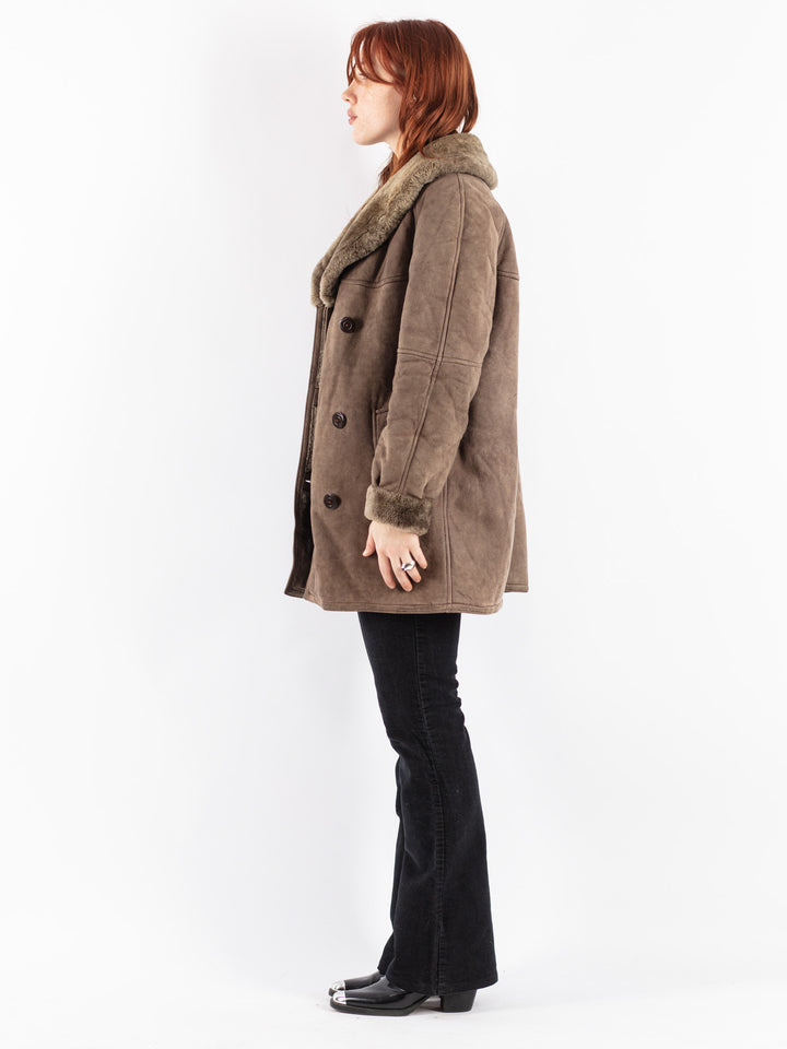 Vintage 80's Women Sheepskin Coat in Beige