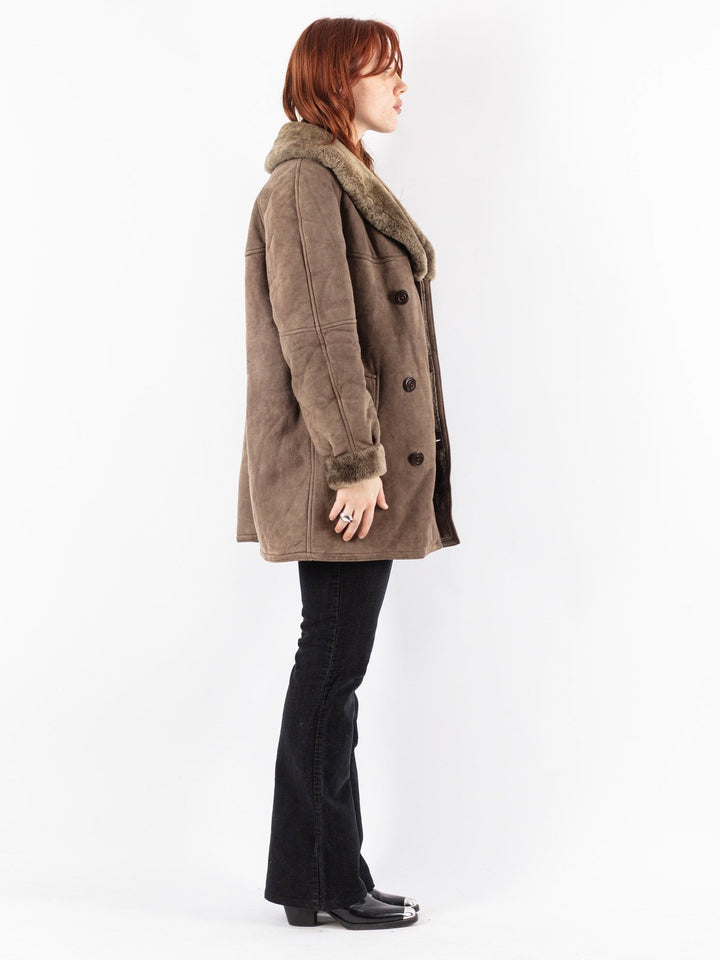 Vintage 80's Women Sheepskin Coat in Beige