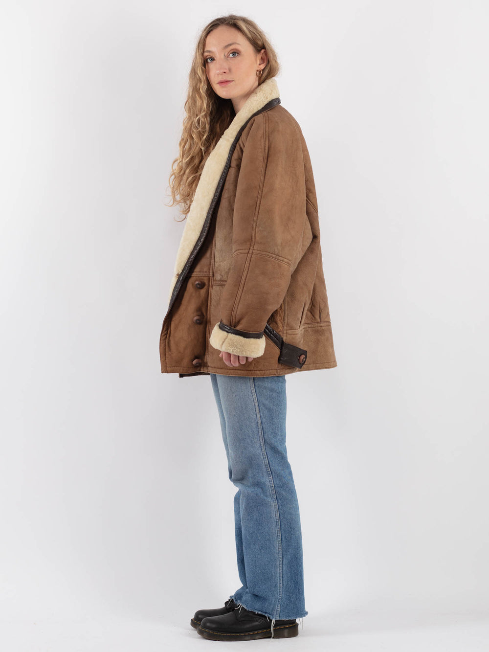 Vintage 80's Women Sheepskin Shearling Coat in Beige - NorthernGrip