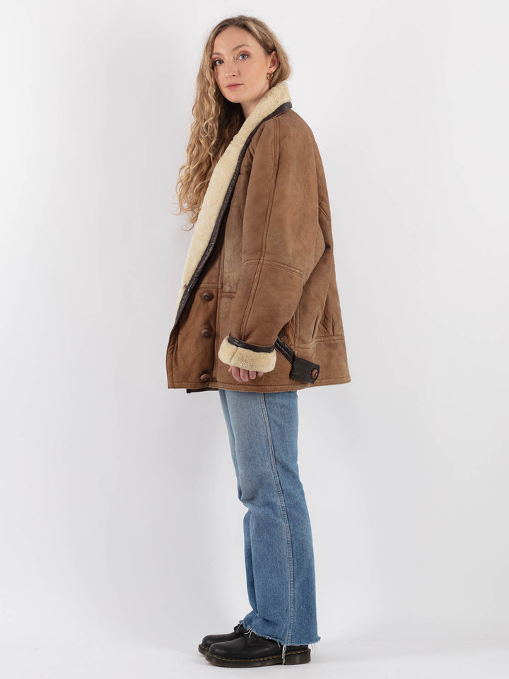 Vintage 80's Women Sheepskin Shearling Coat in Beige - NorthernGrip