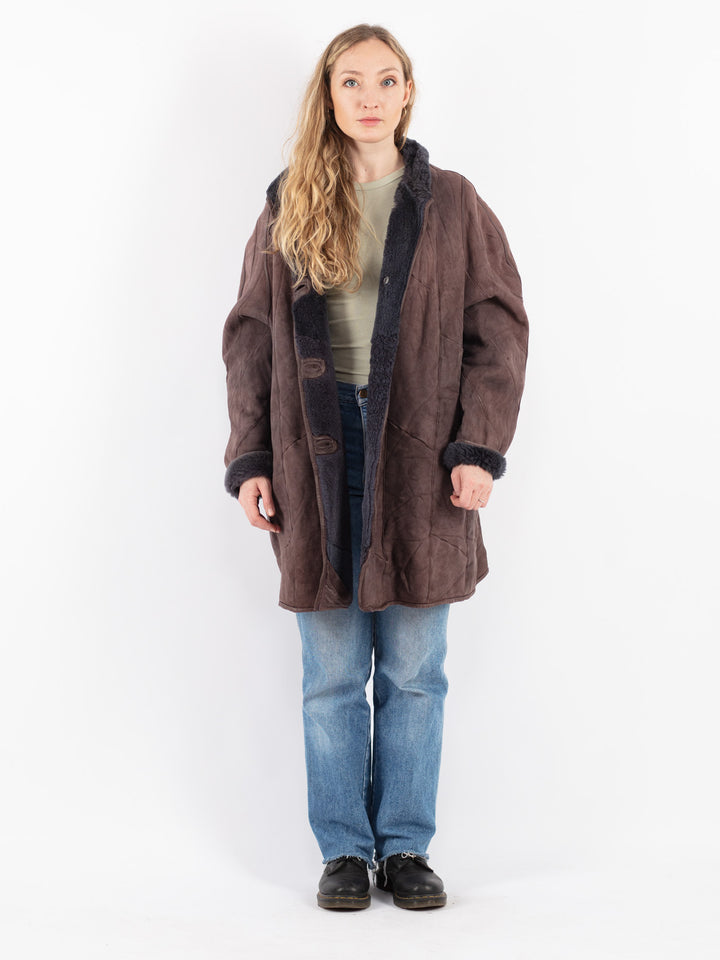 Vintage 80's Women Sheepskin Coat in Purple