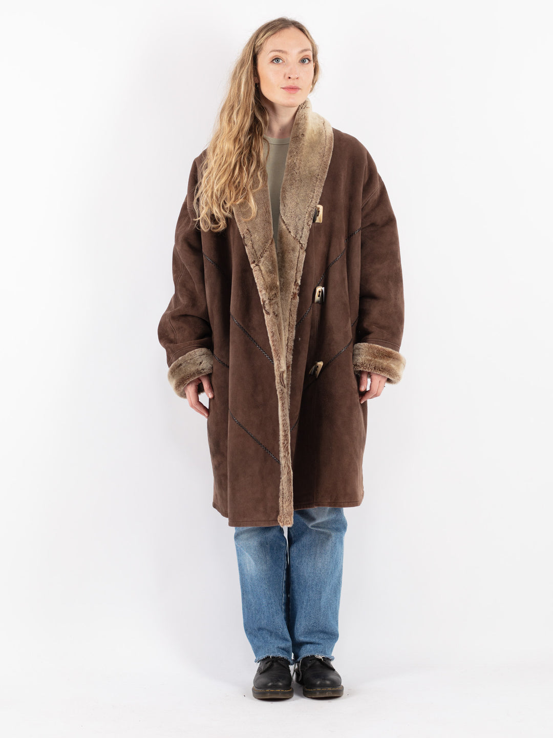 Vintage 80's Women Sheepskin Coat in Brown