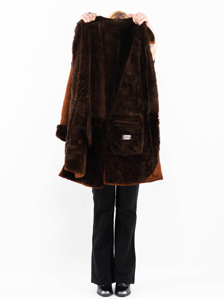 Vintage 80's Women Sheepskin Coat in BrownA0144