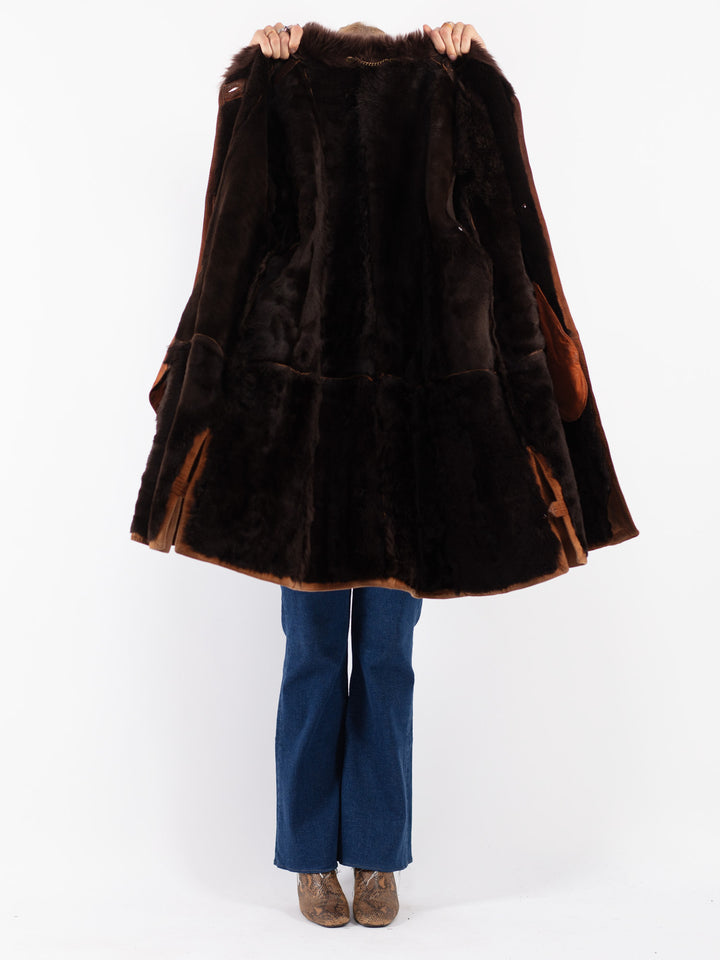 Vintage 80's Women Sheepskin Shearling Coat in Brown