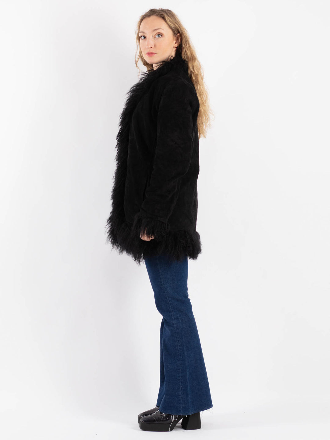 Vintage 80's Women Suede Coat in Black