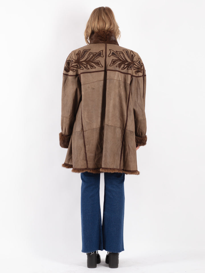 Vintage 80's Women Suede Coat in Brown