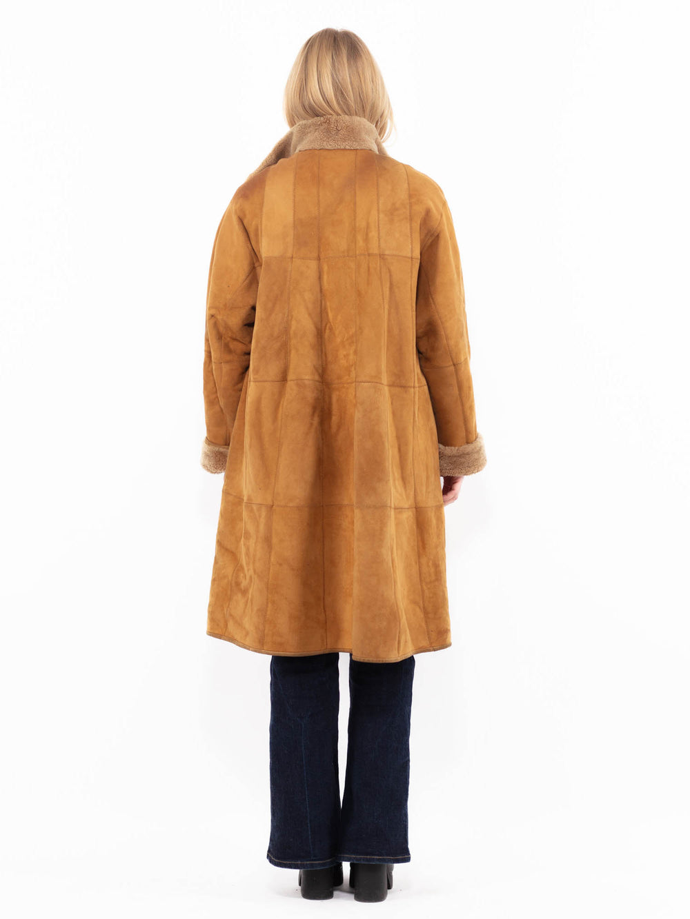 Vintage 90's Women Sheepskin Coat in BrownA1149