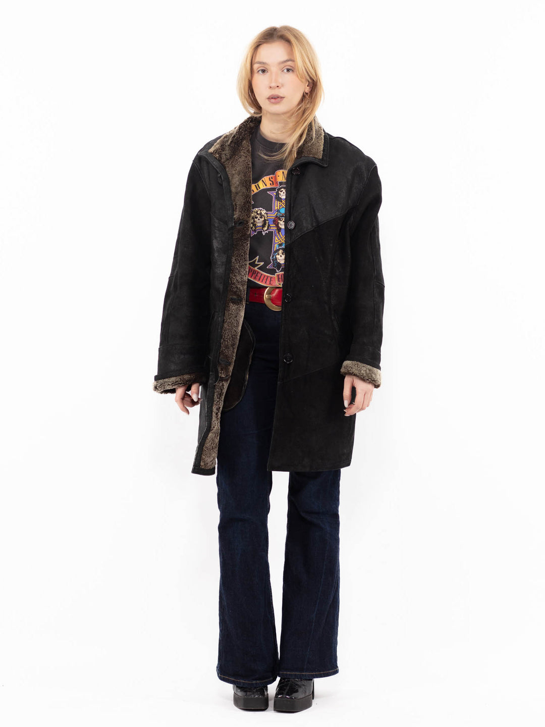 Vintage 90's Women Sheepskin Coat in BlackA1151