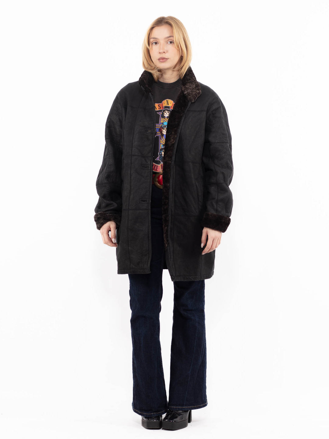 Vintage 90's Women Sheepskin Coat in BlackA1155