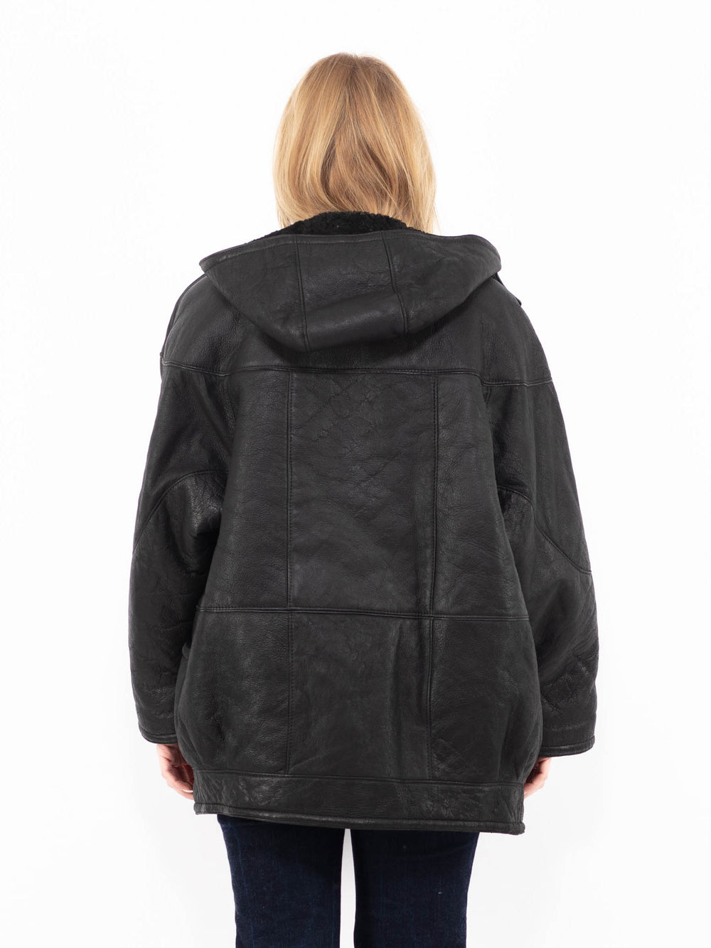 Vintage 90's Women Sheepskin Coat in BlackA1156