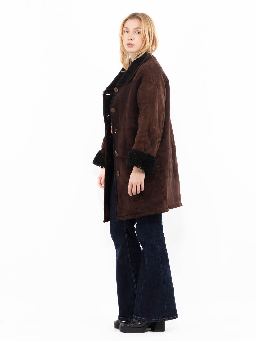 Vintage 90's Women Sheepskin Coat in BrownA1157