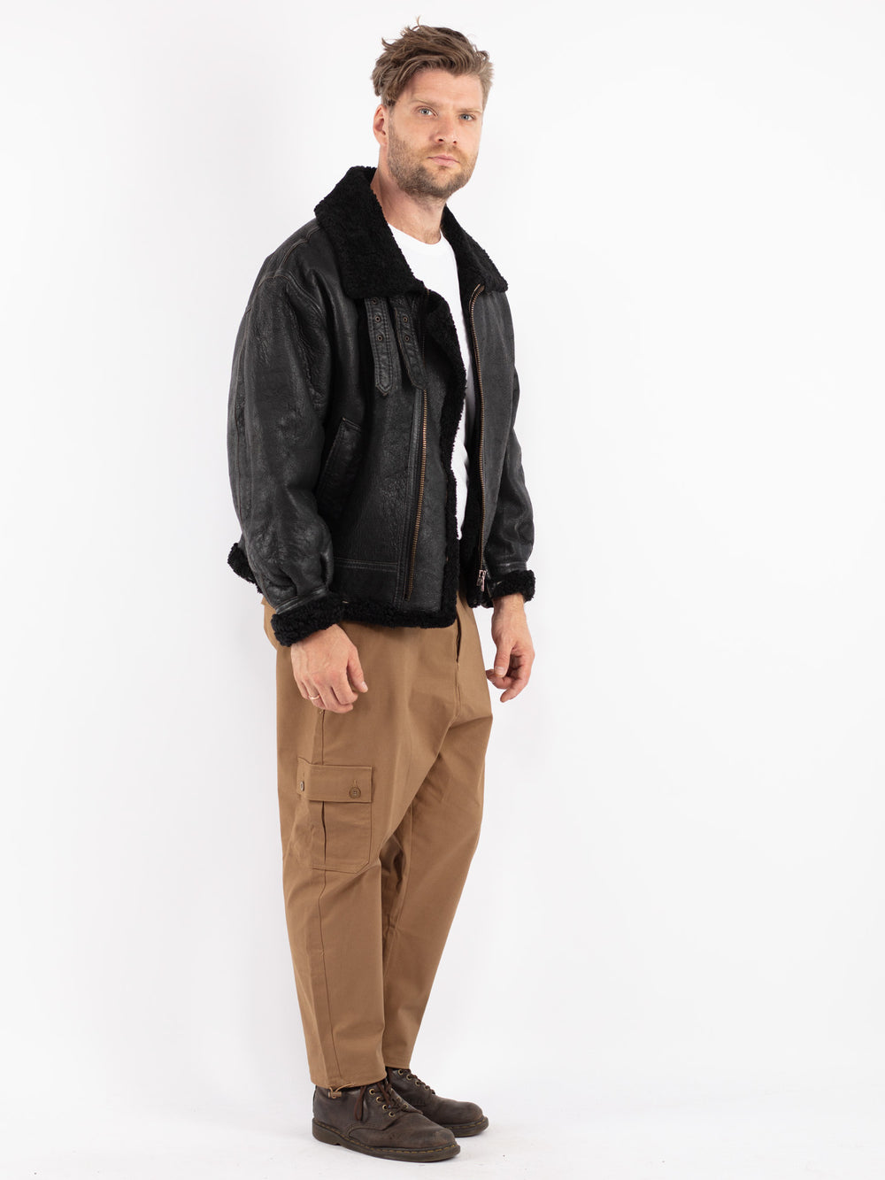 Vintage 90's Men Sheepskin Jacket in Black