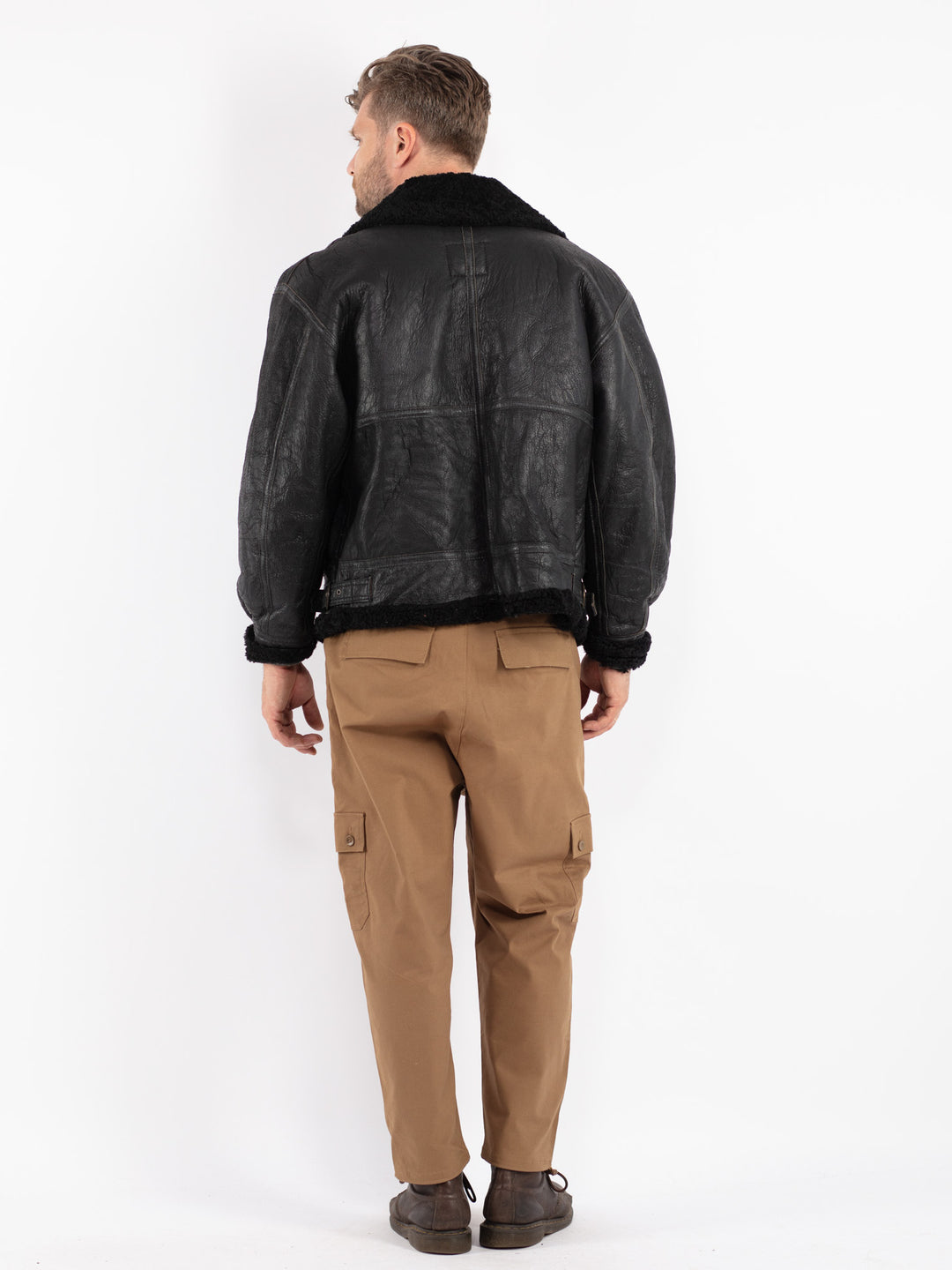 Vintage 90's Men Sheepskin Jacket in Black