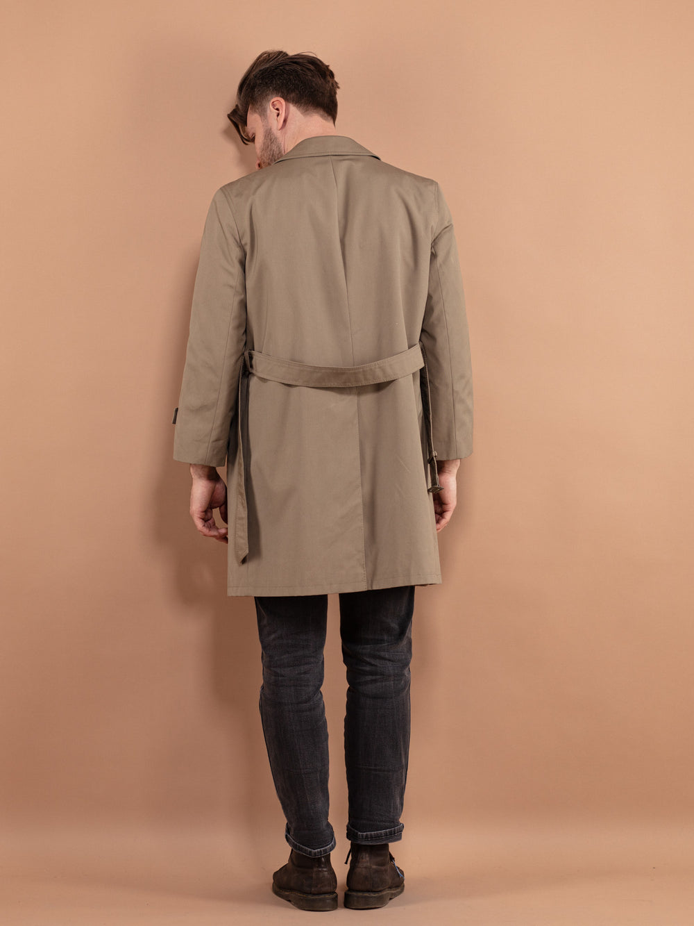 Vintage 90's Men Belted Mac Coat in Beige - NorthernGrip