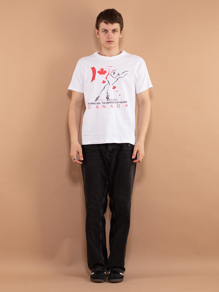 Vintage 90's Men T-shirt with Canada Olympics print - NorthernGrip