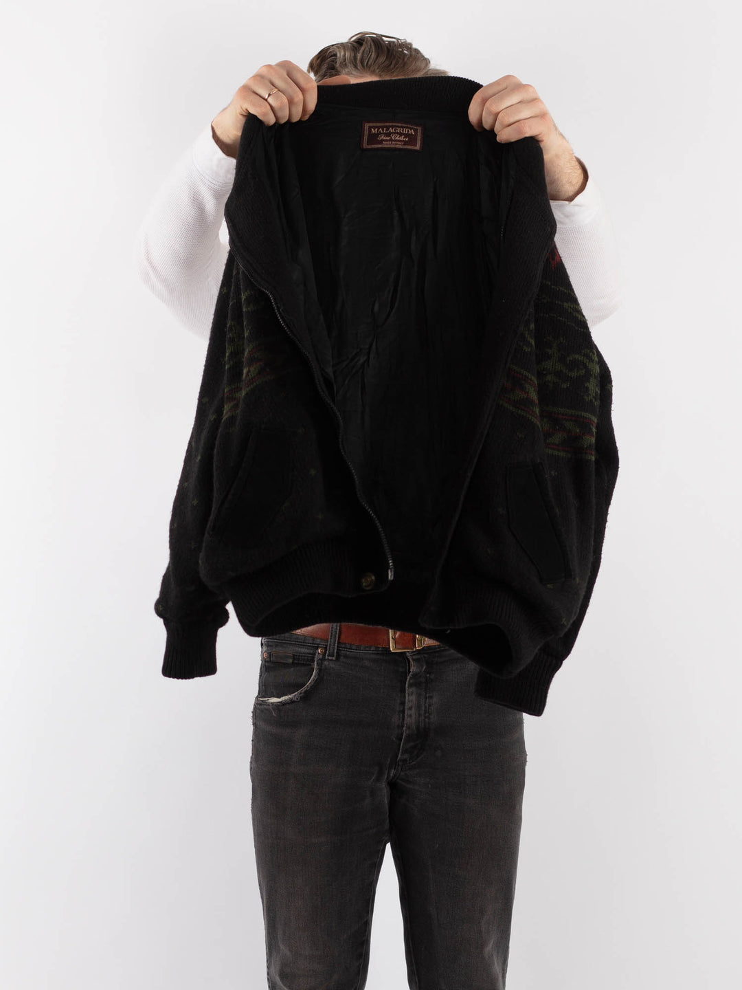 Vintage 90's Men Cardigan in BlackZ969