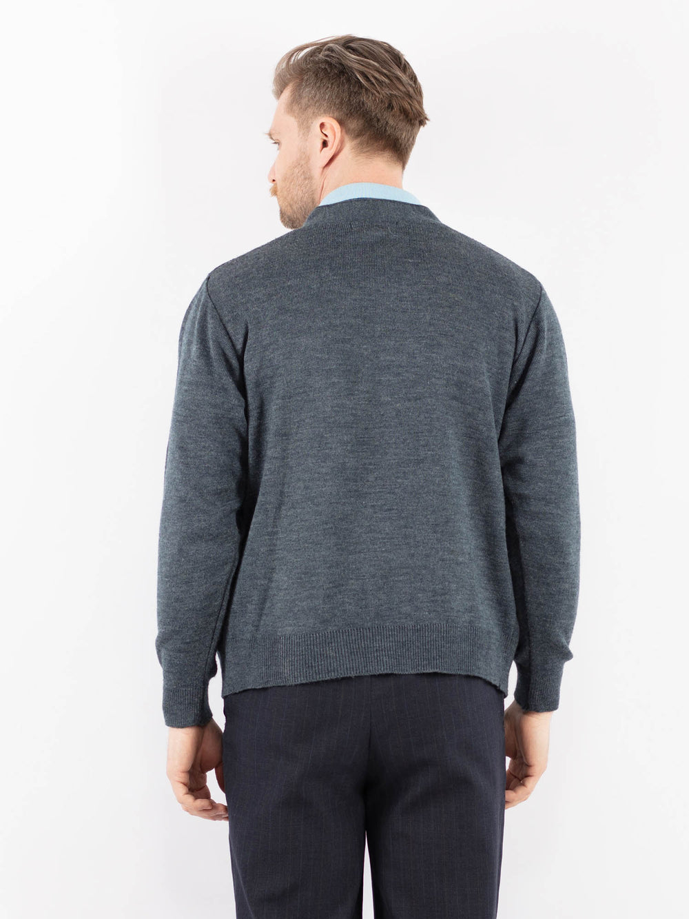 Vintage 90's Men Cardigan in GrayZ1386
