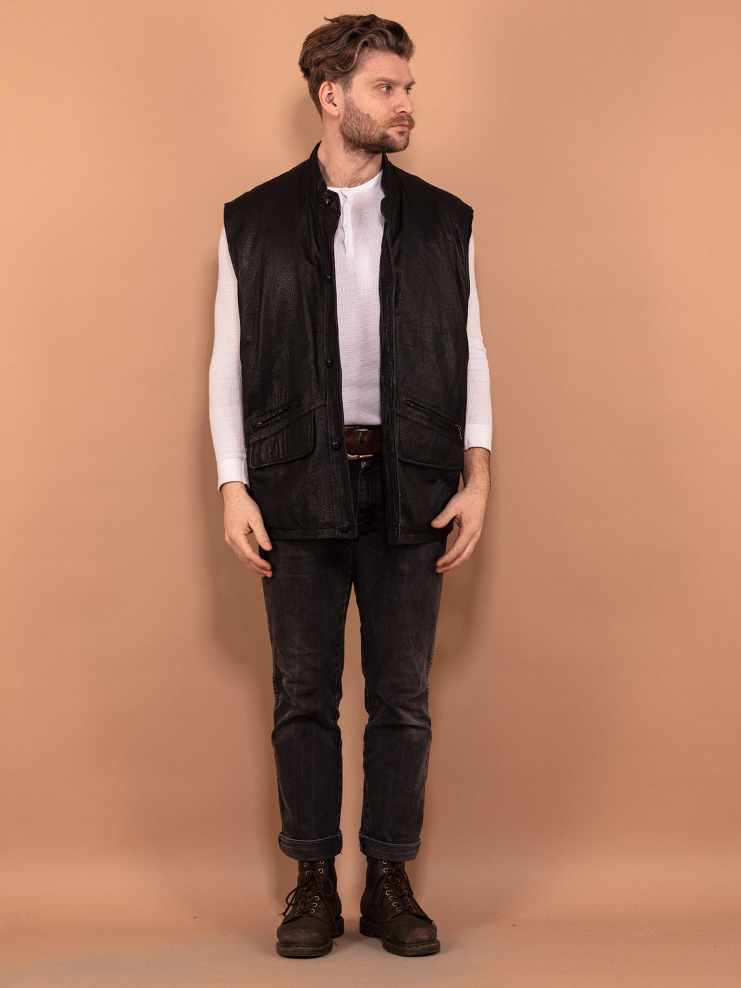 Online Vintage Store | 90's Men Leather Button Up Vest | Northern Grip NorthernGrip Online Vintage Store | 90's Men Leather Button Up Vest | Northern Grip NorthernGrip
