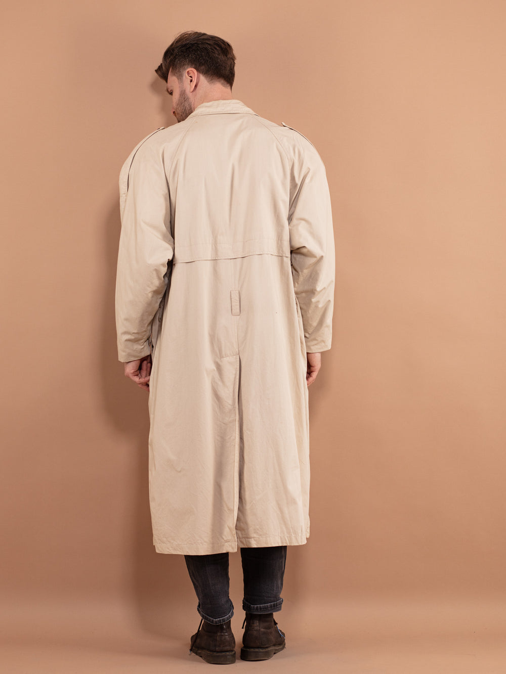 Vintage 90's Men Longline Mac Coat in Beige - NorthernGrip