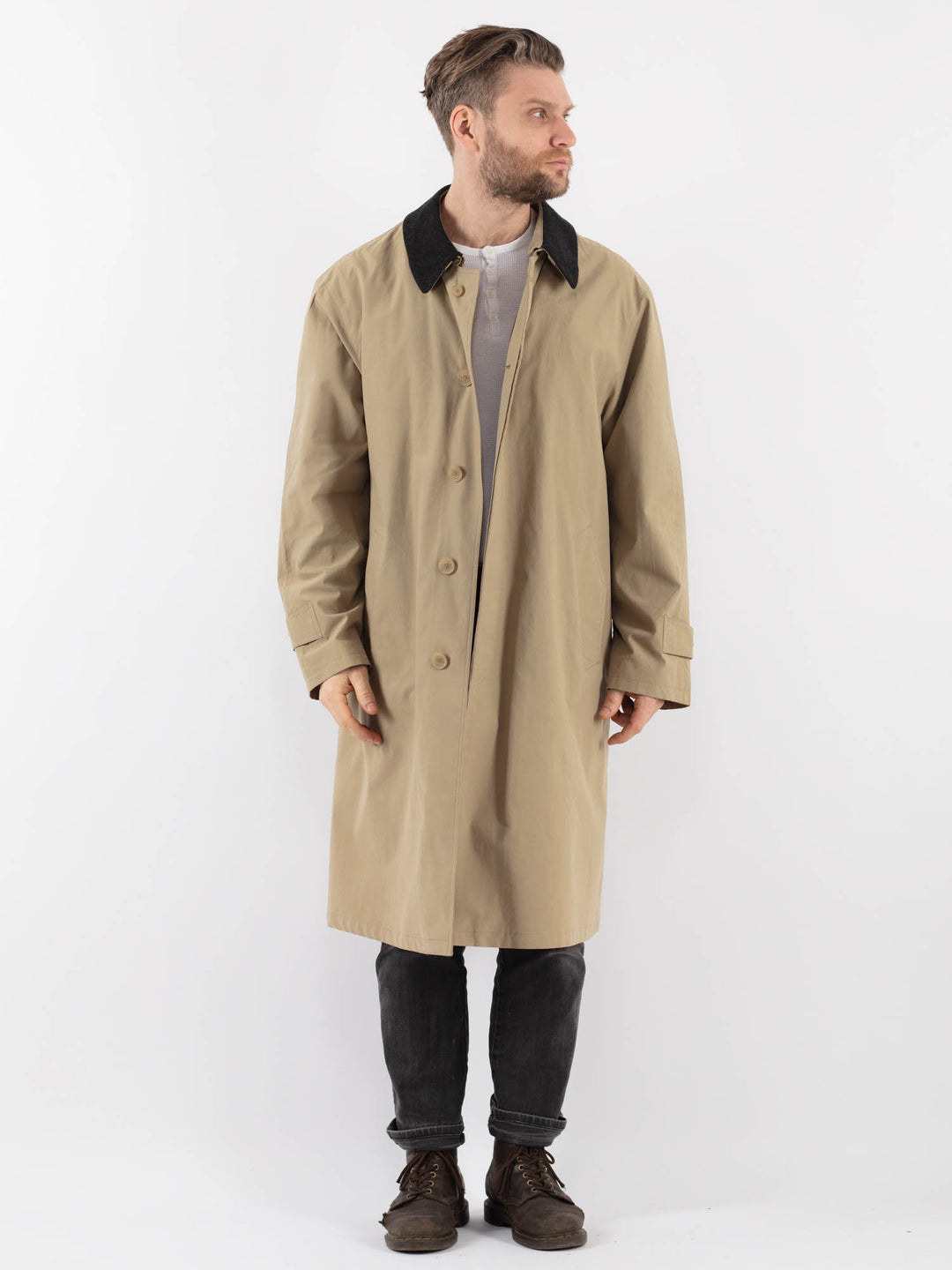 Vintage 90's Men Trench Coat in BeigeZ950