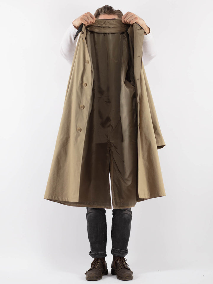 Vintage 90's Men Trench Coat in BeigeZ950