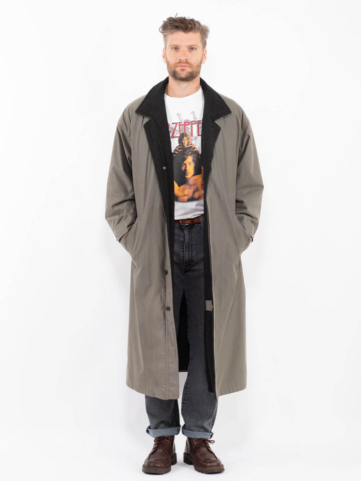 Vintage 90's Men Mac Coat in Gray