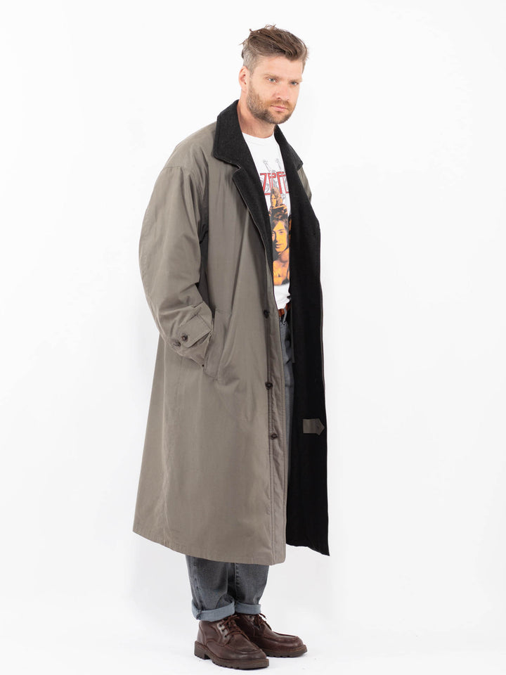 Vintage 90's Men Mac Coat in Gray
