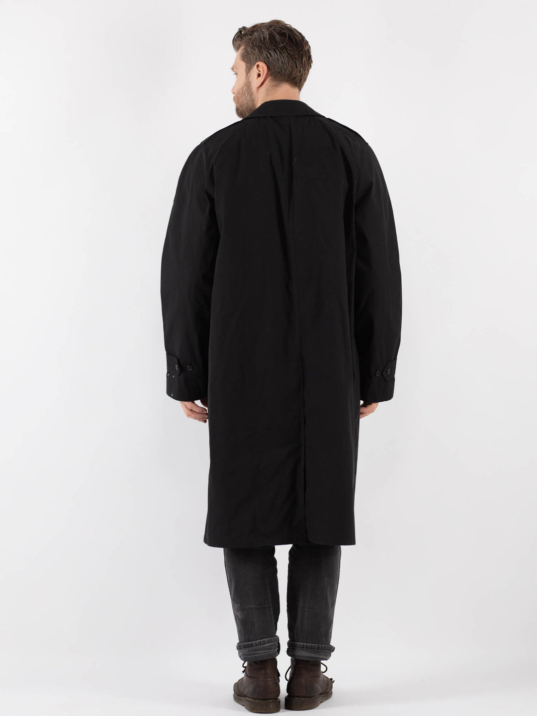 Vintage 90's Men Mac Coat in Black - NorthernGrip