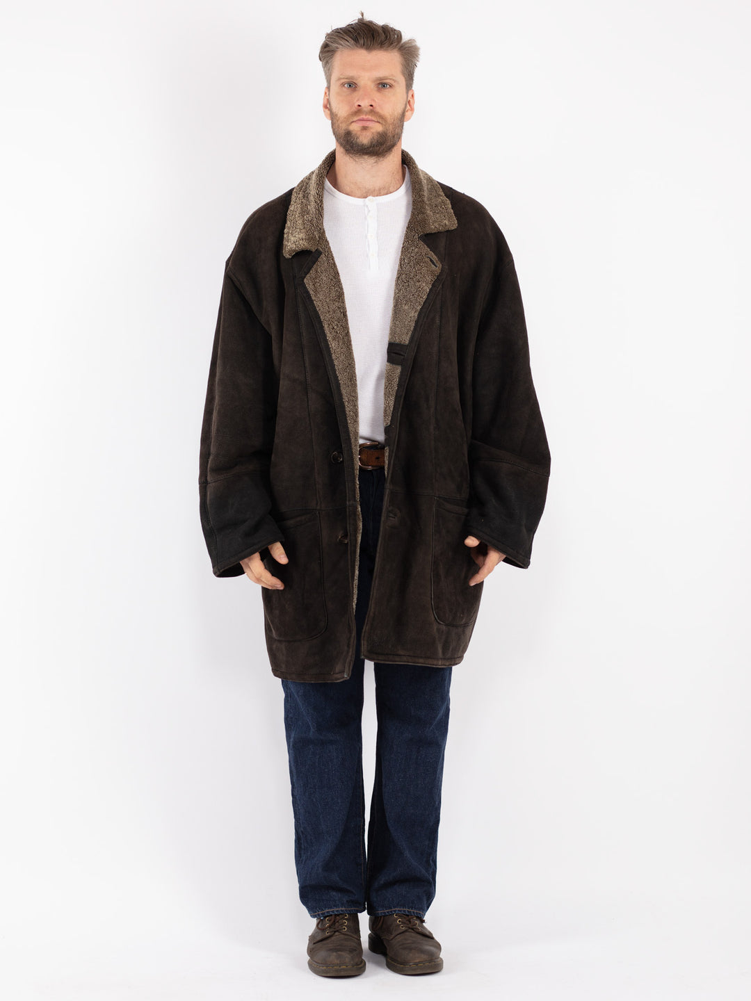 Vintage 90's Men Sheepskin Coat in Brown