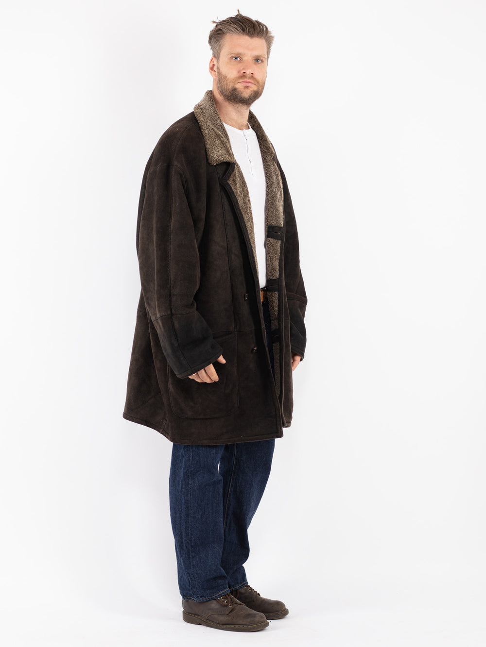Vintage 90's Men Sheepskin Coat in Brown