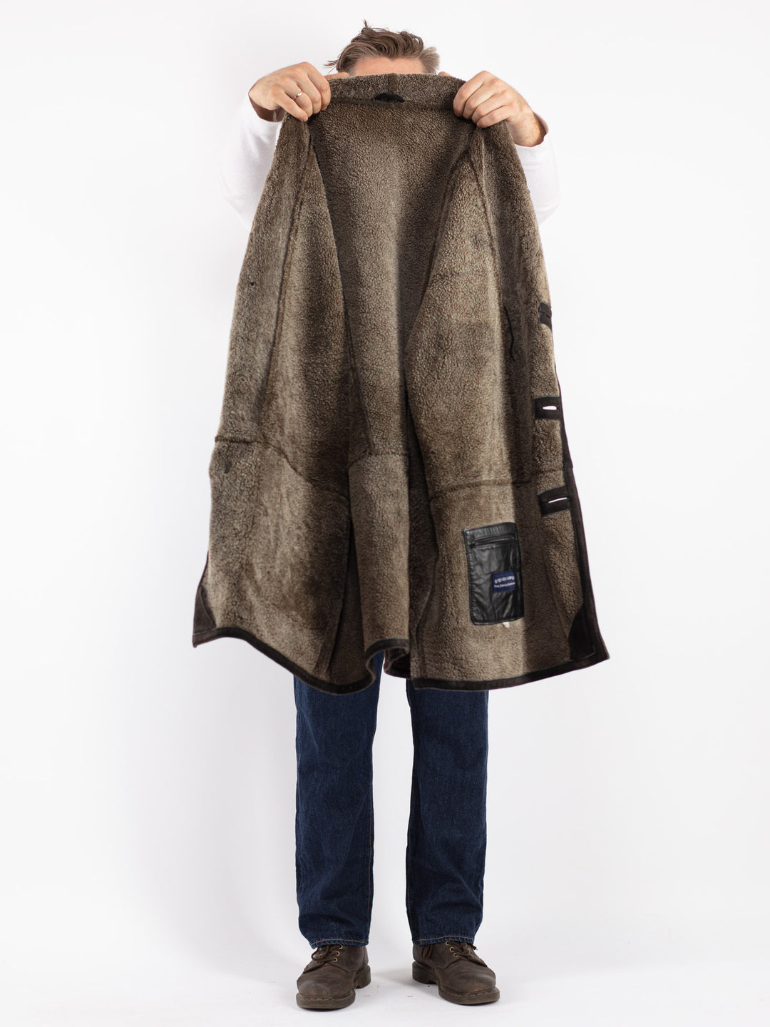 Vintage 90's Men Sheepskin Coat in Brown