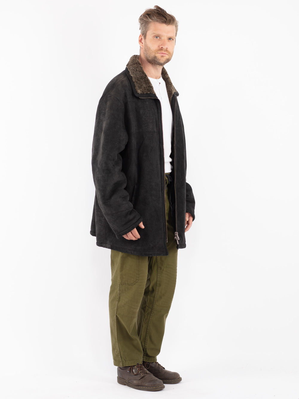 Vintage 90's Men Sheepskin Coat in Black