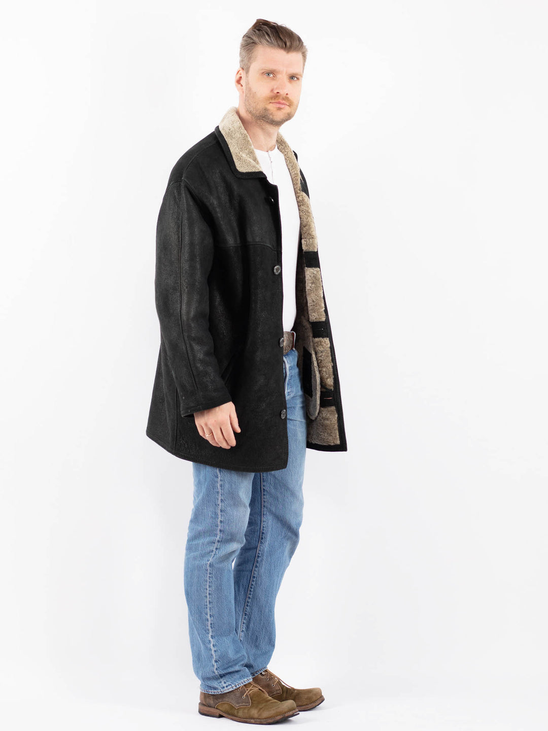 Vintage 90's Men Sheepskin Coat in BlackZ1399