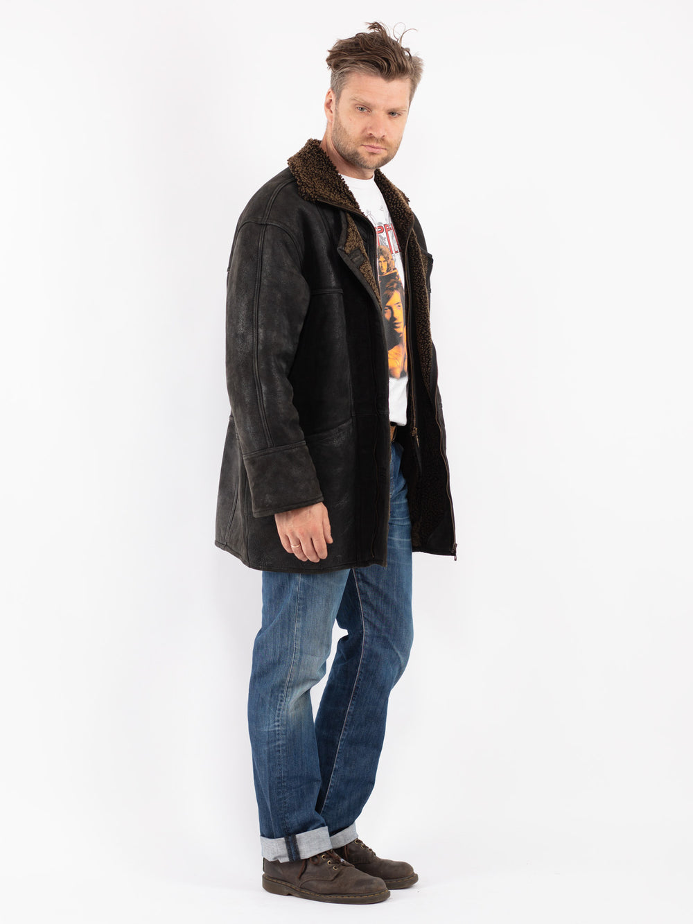 Vintage Men Sheepskin Coat in Black