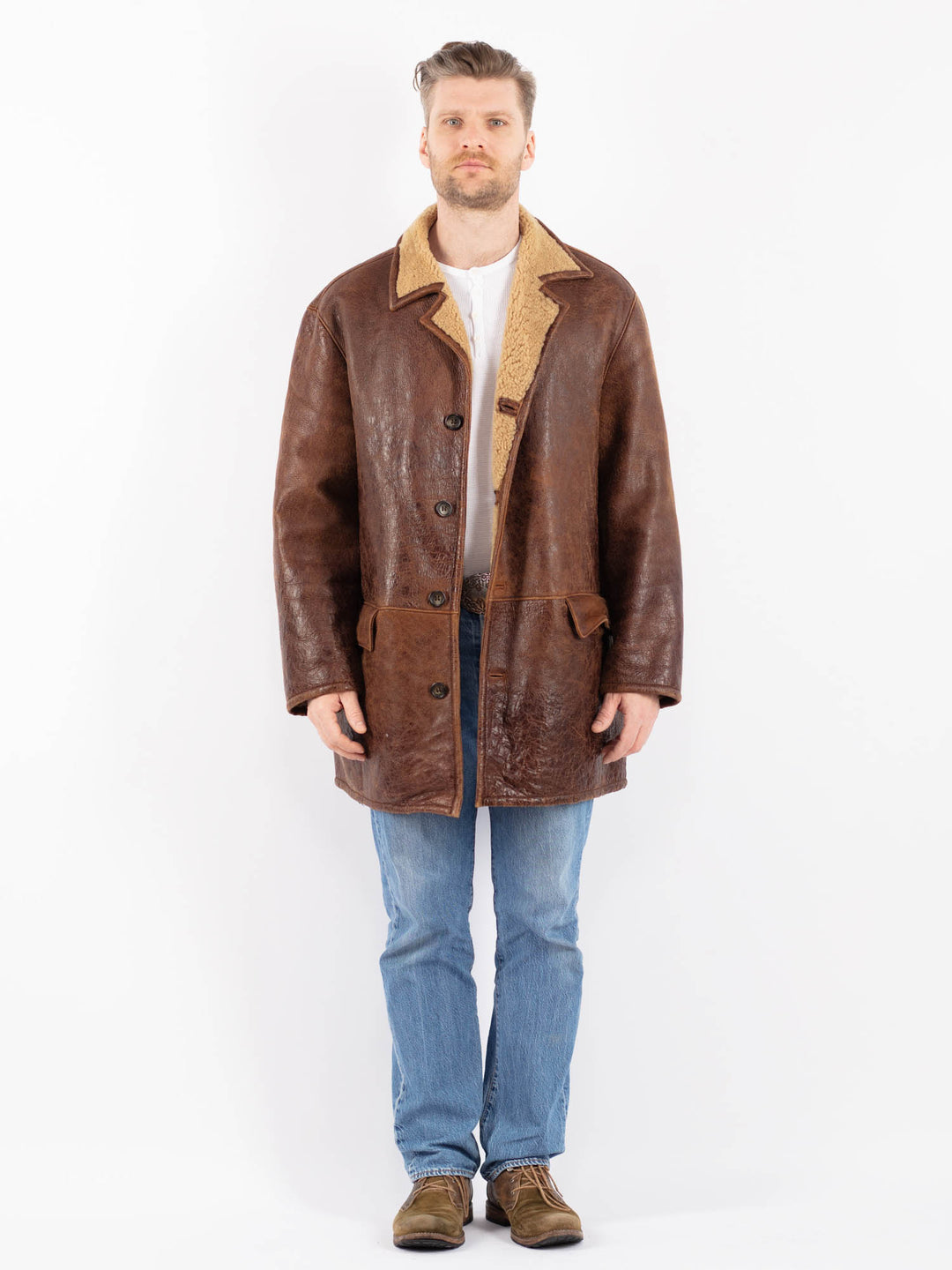 Vintage 90's Men Sheepskin Coat in BrownZ1402