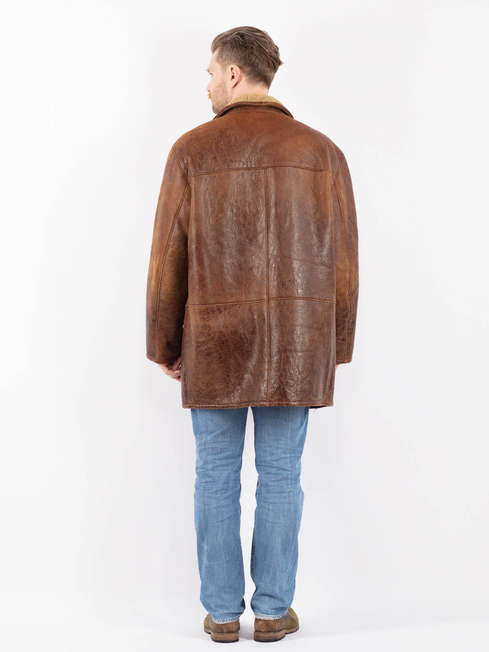 Vintage 90's Men Sheepskin Coat in BrownZ1402