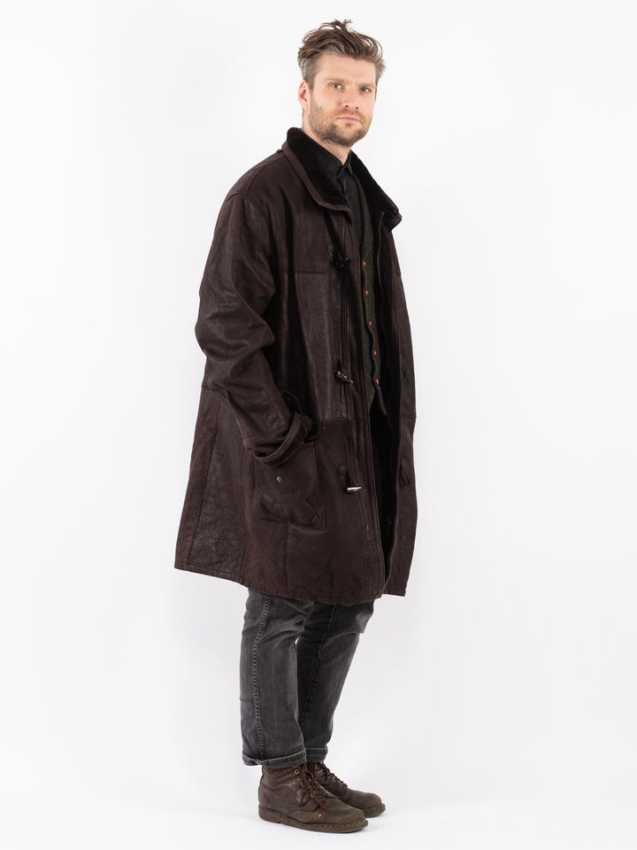 Vintage 90's Men Oversized Sheepskin Coat in Brown