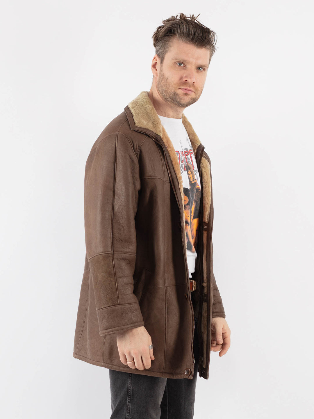 Vintage 90's Men Sheepskin Coat in BrownZ768