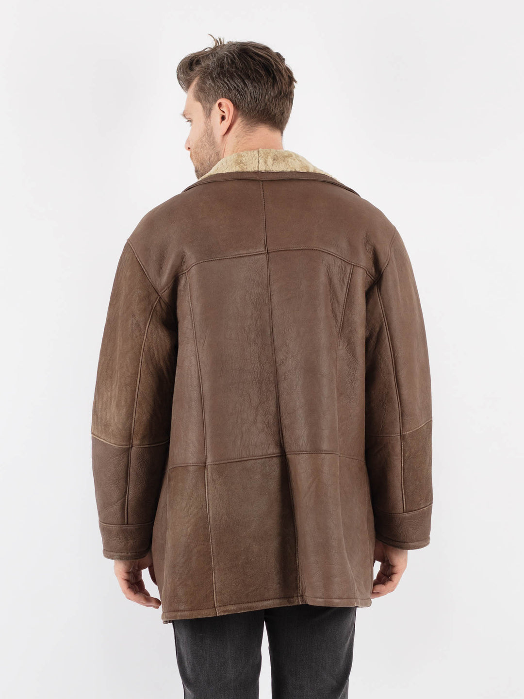 Vintage 90's Men Sheepskin Coat in BrownZ768