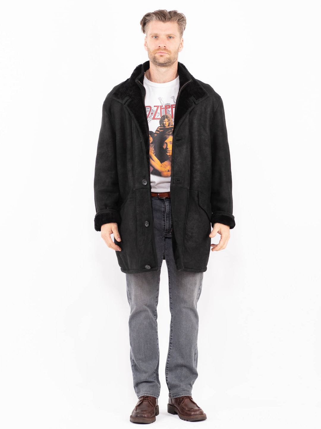 Vintage 90's Men Sheepskin Coat in BlackZ2043