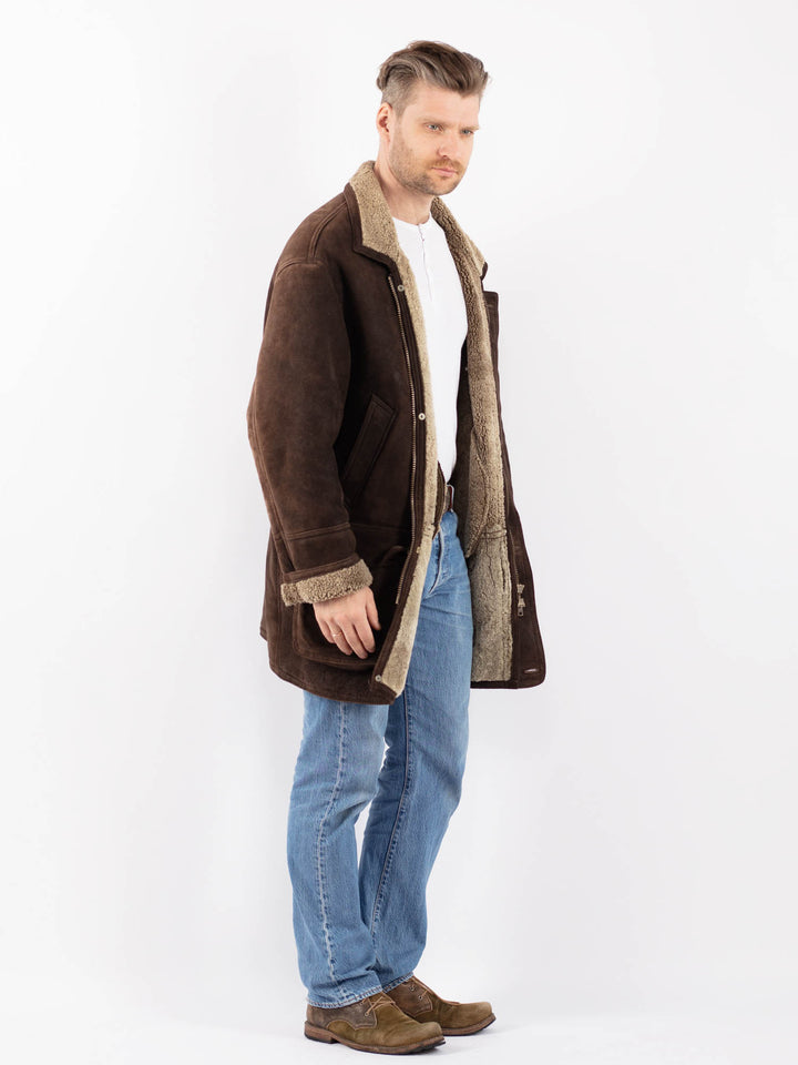 Vintage 90's Men Sheepskin Coat in BrownZ1404