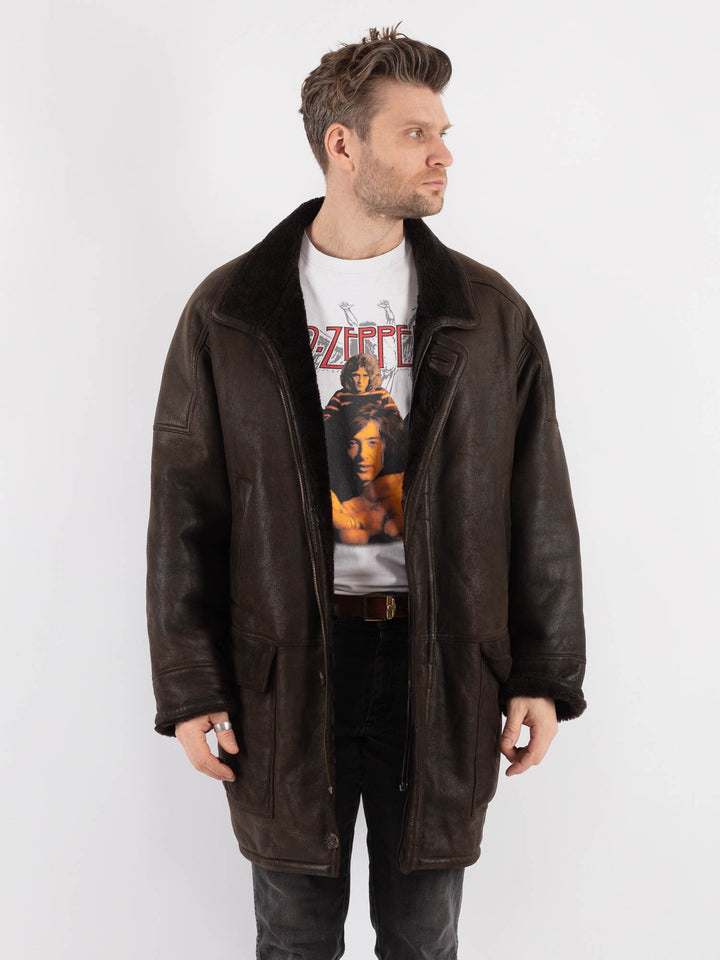 Vintage 90's Men Sheepskin Coat in BrownZ770