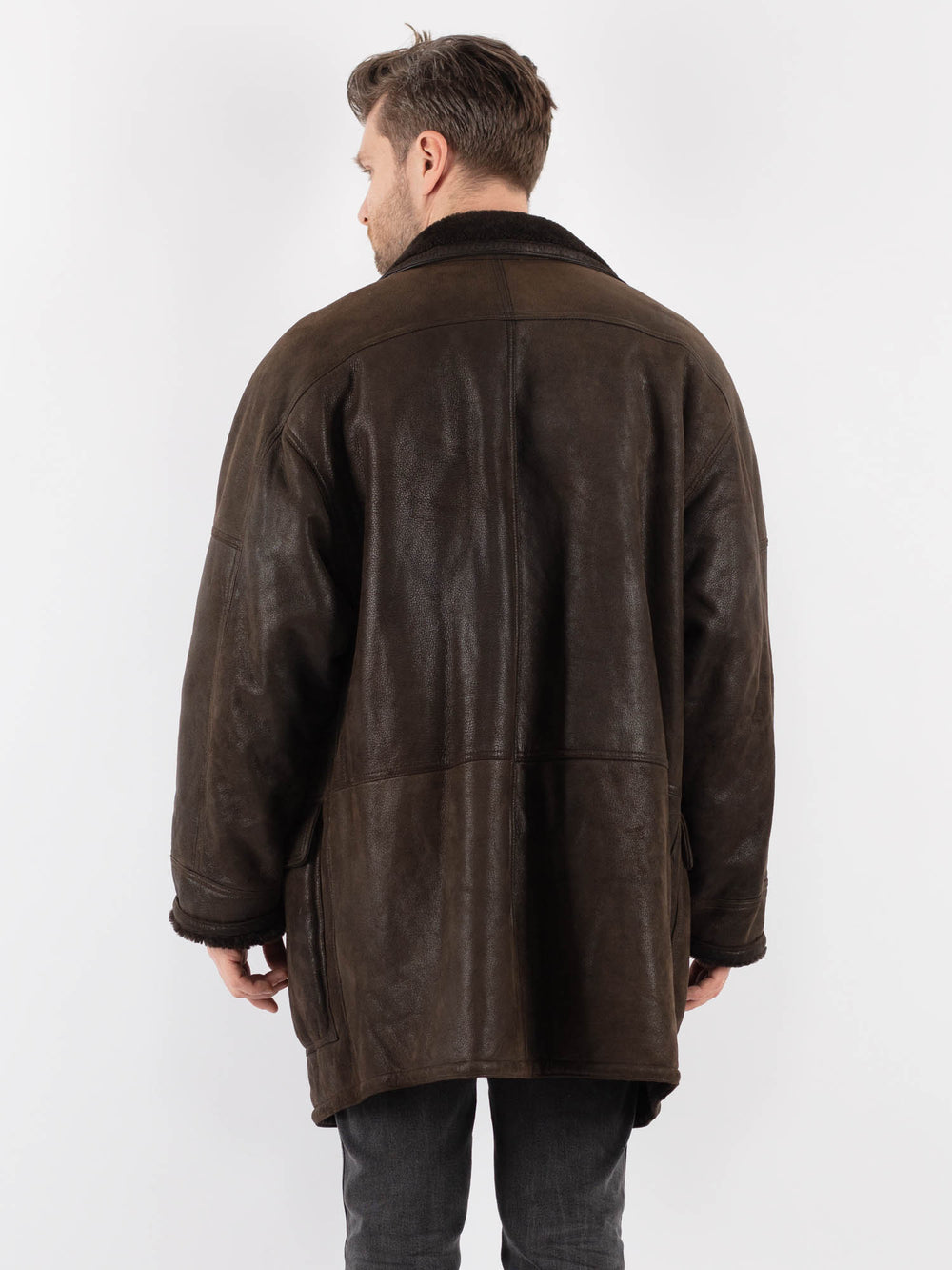 Vintage 90's Men Sheepskin Coat in BrownZ770