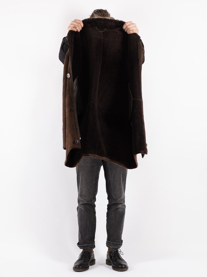 Vintage 90's Men Sheepskin Coat in BrownZ179