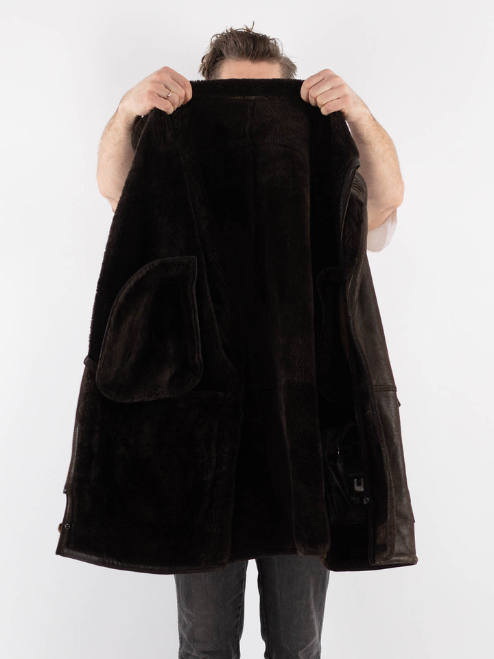 Vintage 90's Men Sheepskin Coat in BrownZ770
