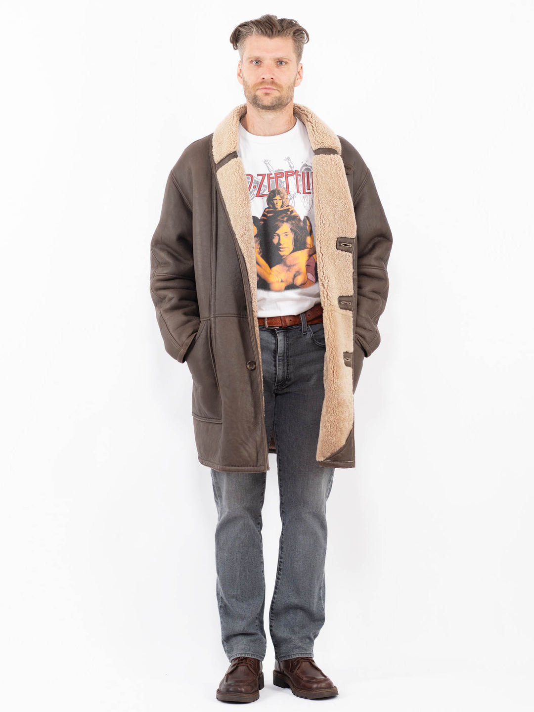 Vintage 90's Men Sheepskin Coat in BrownZ2045