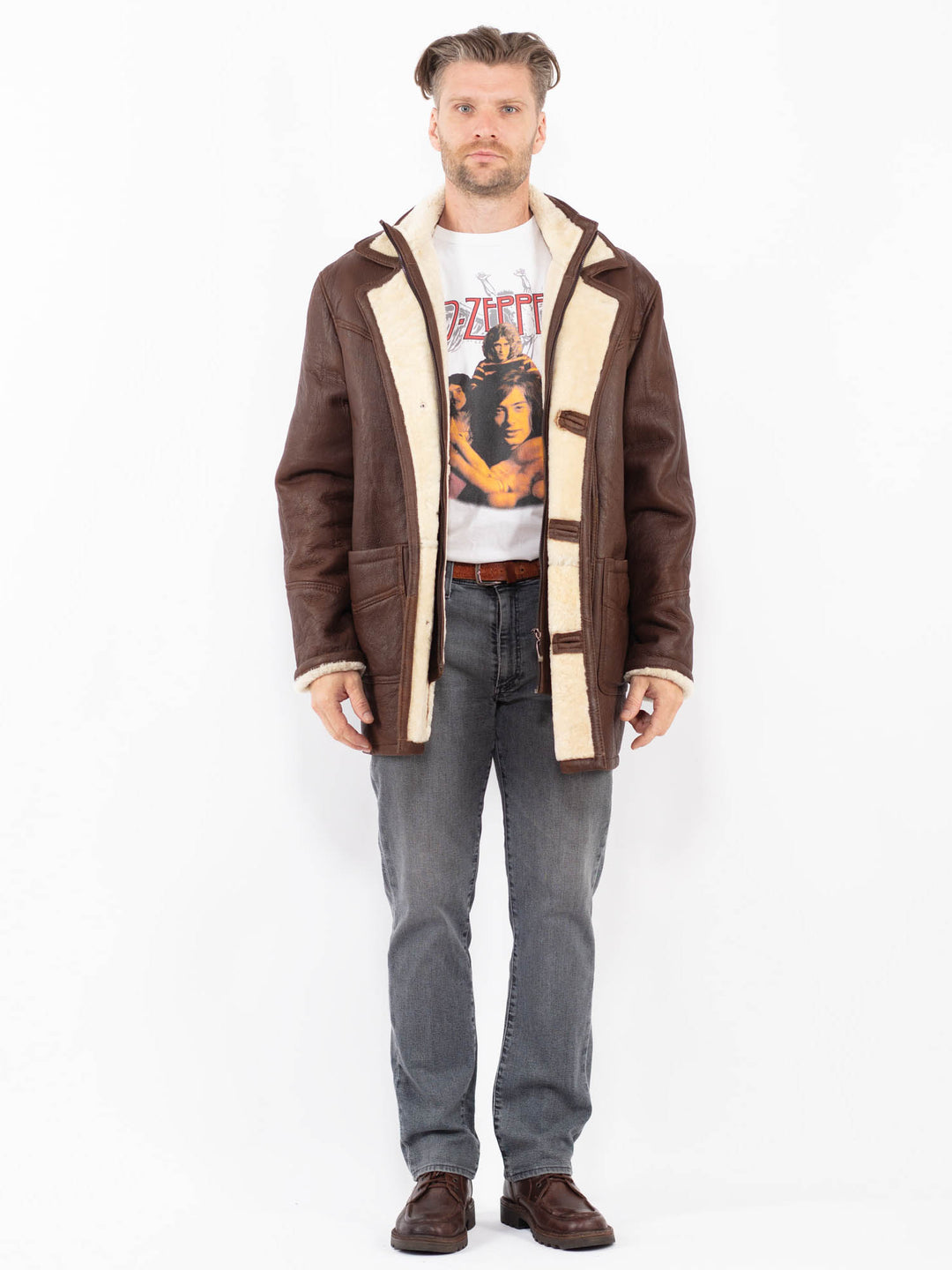 Vintage 90's Men Sheepskin Coat in Z2046