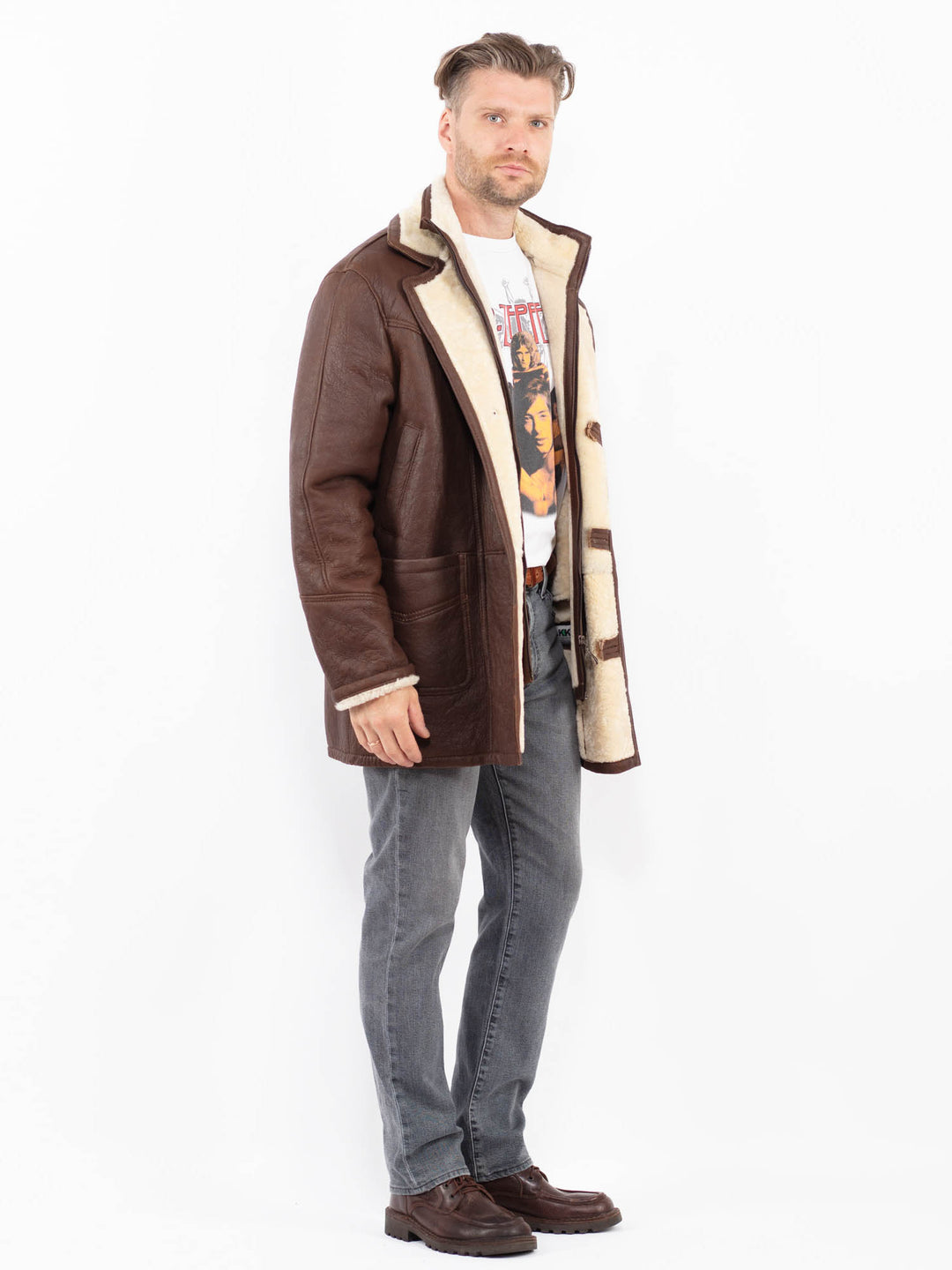 Vintage 90's Men Sheepskin Coat in Z2046