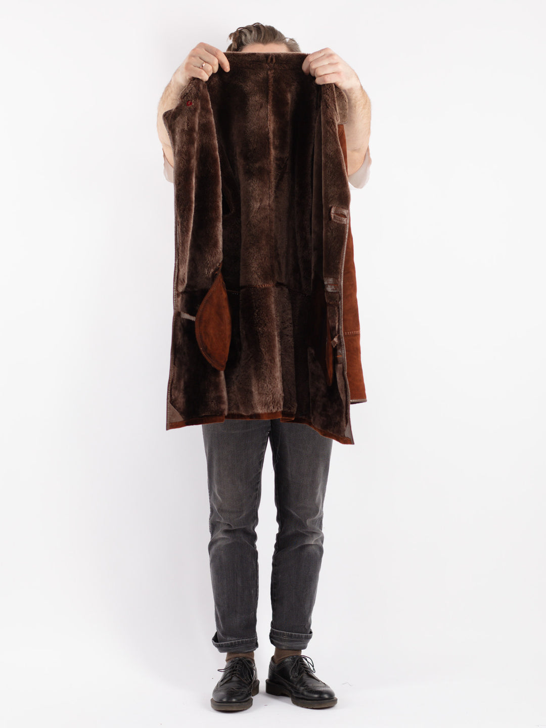 Vintage 90's Men Sheepskin Coat in Brown